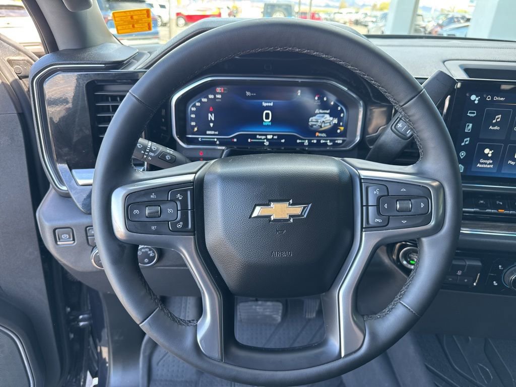 Used 2024 Chevrolet Silverado 1500 LT w/ Z71 Off-Road Package image 17