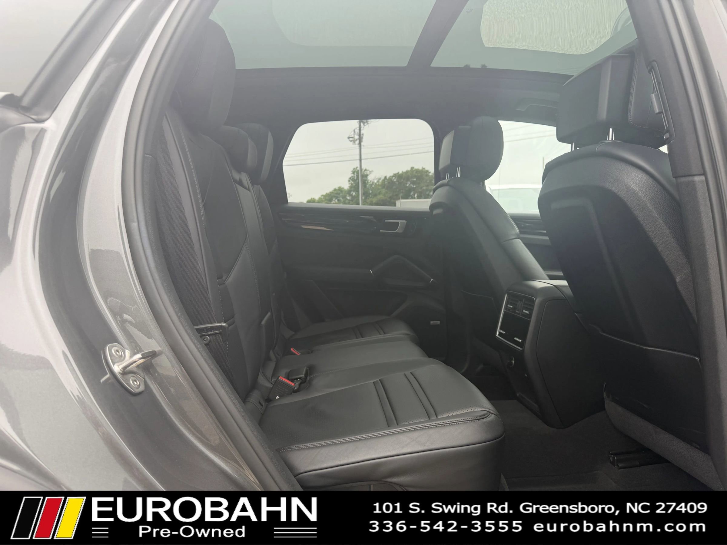 Used 2019 Porsche Cayenne AWD/4WD image 20