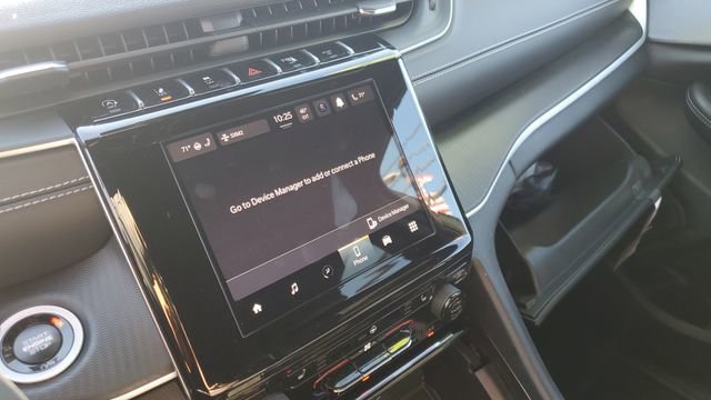 Certified 2024 Jeep Grand Cherokee L Altitude image 13