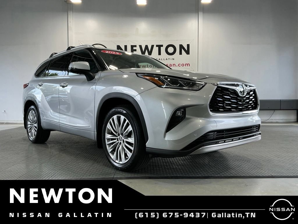 Used 2023 Toyota Highlander Platinum AWD/4WD image 34
