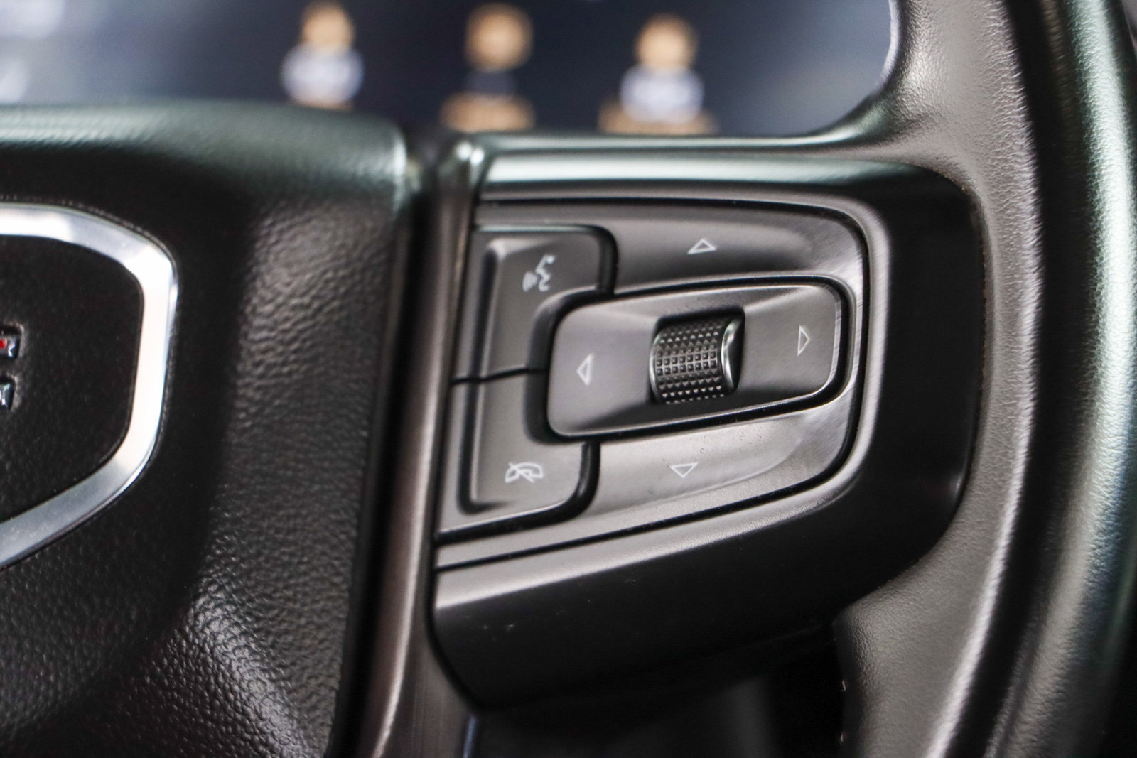 Used 2024 GMC Sierra 2500 AT4 w/ AT4 Premium Plus Package image 15