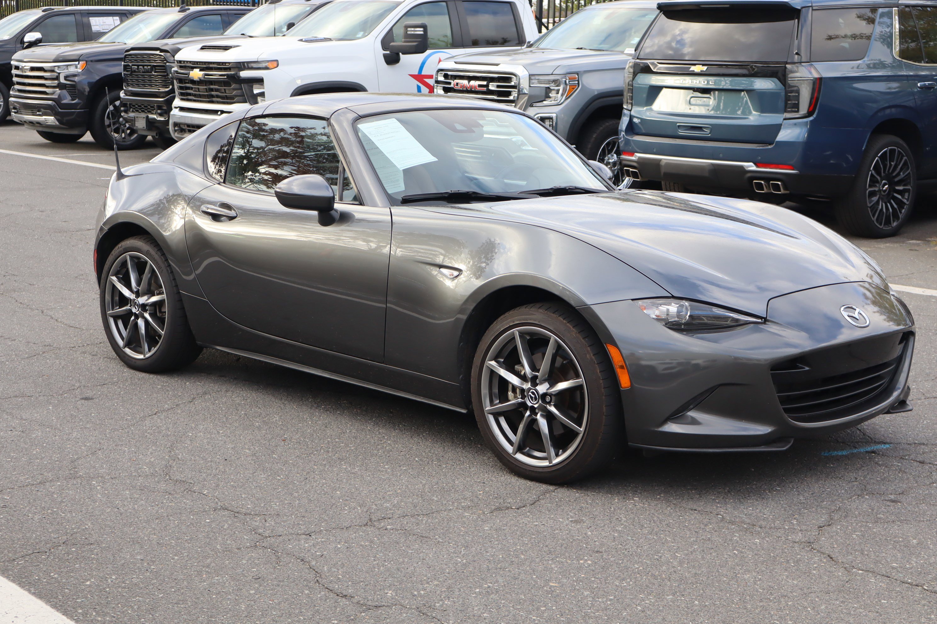 Used 2023 MAZDA MX-5 Miata Grand Touring video 2