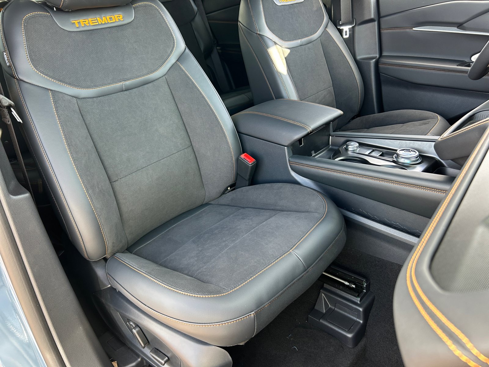 New 2026 Ford Explorer Tremor w/ Tremor Ultimate Package AWD/4WD image 19