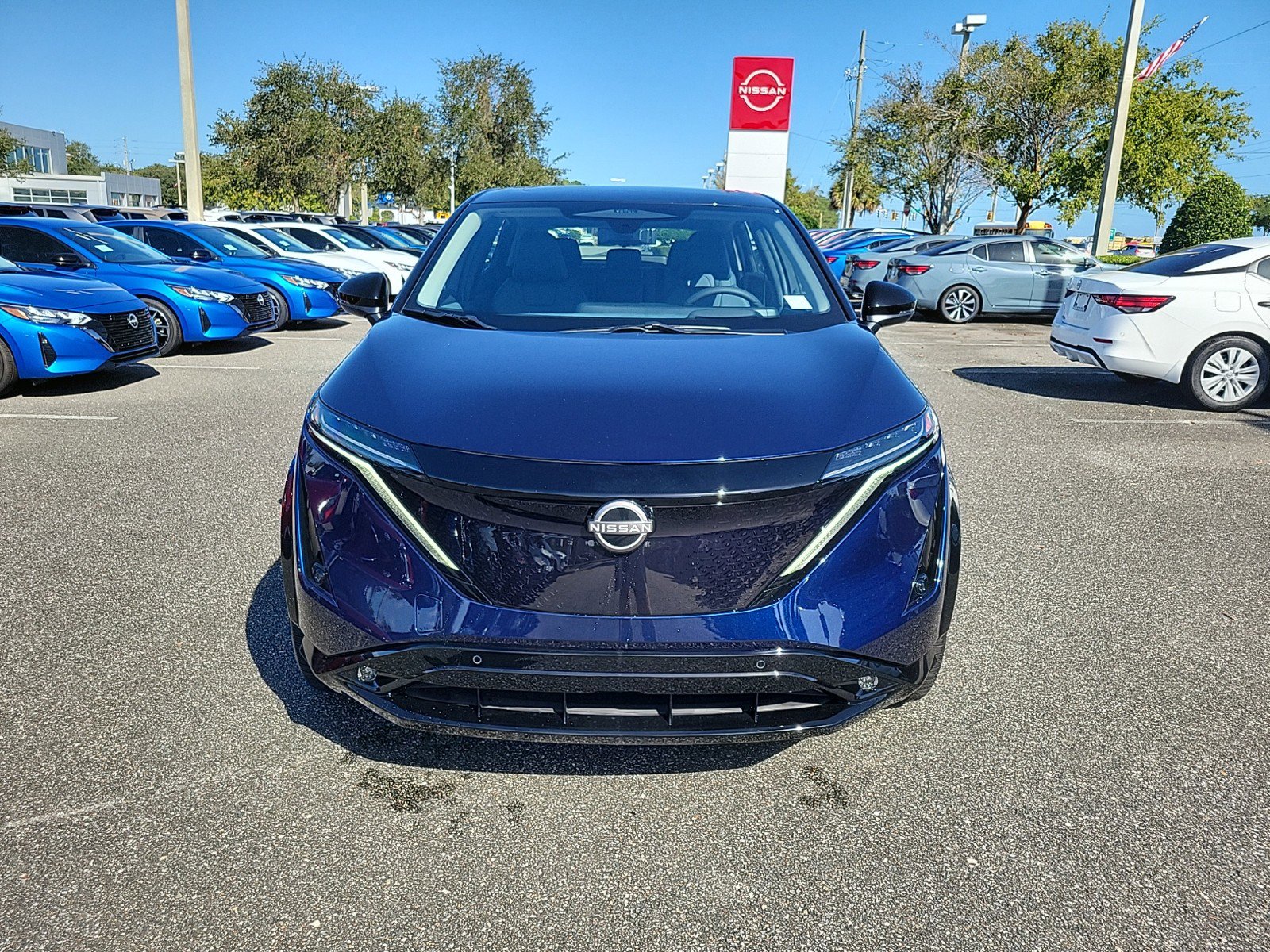New 2024 Nissan Ariya AWD image 2