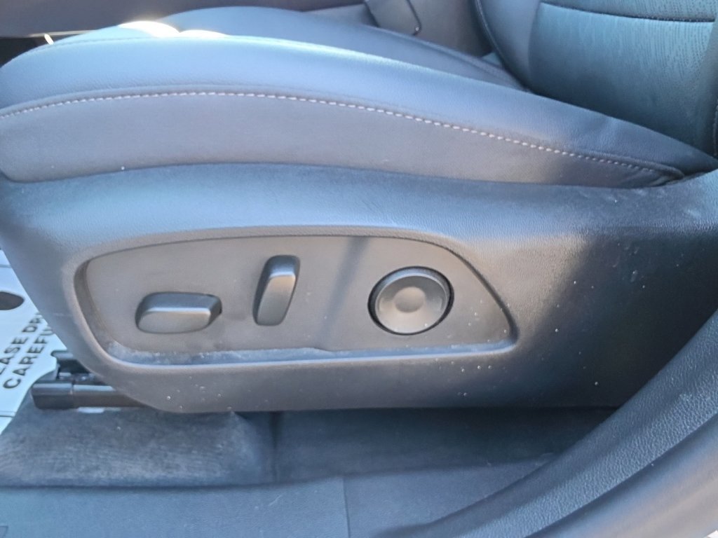 Certified 2026 Chevrolet Equinox LT w/ Convenience Package II AWD/4WD image 25