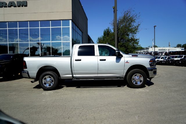 Used 2026 RAM 3500 Tradesman AWD/4WD image 5