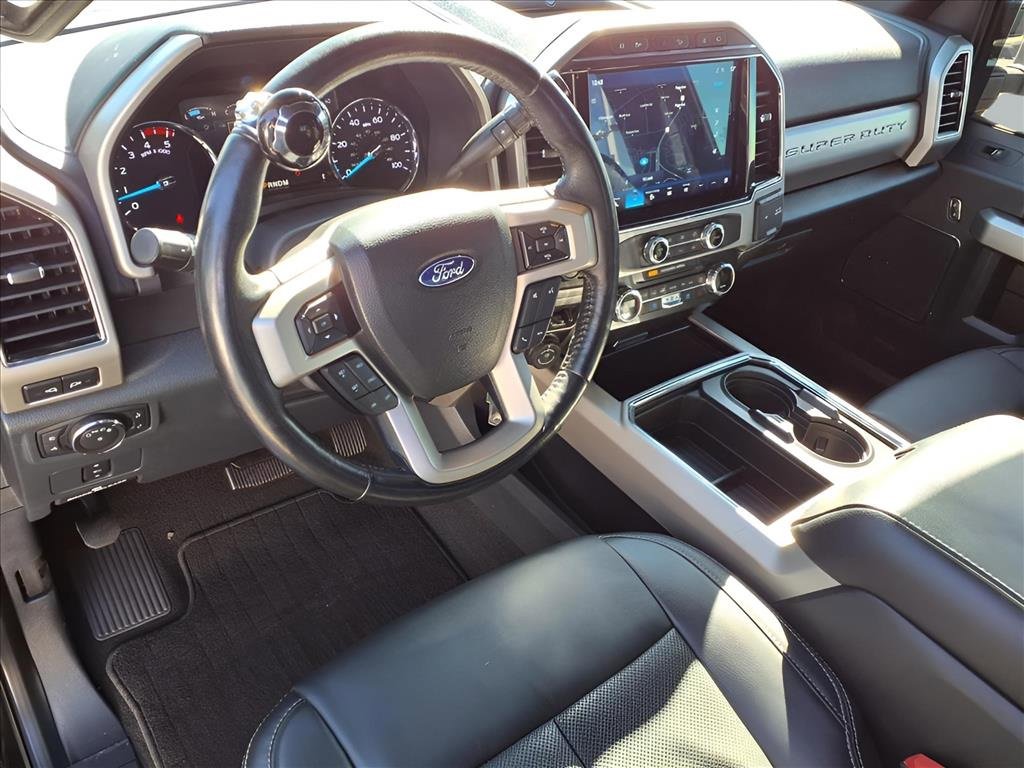 Used 2022 Ford F350 Lariat w/ Chrome Package image 5