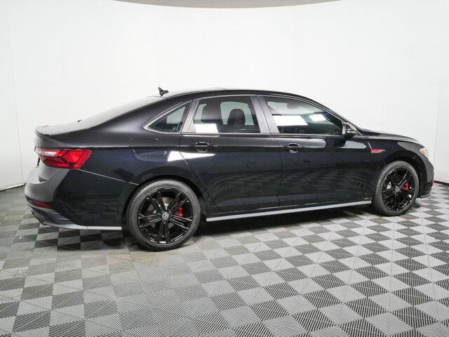 Used 2022 Volkswagen Jetta GLI Autobahn FWD image 2