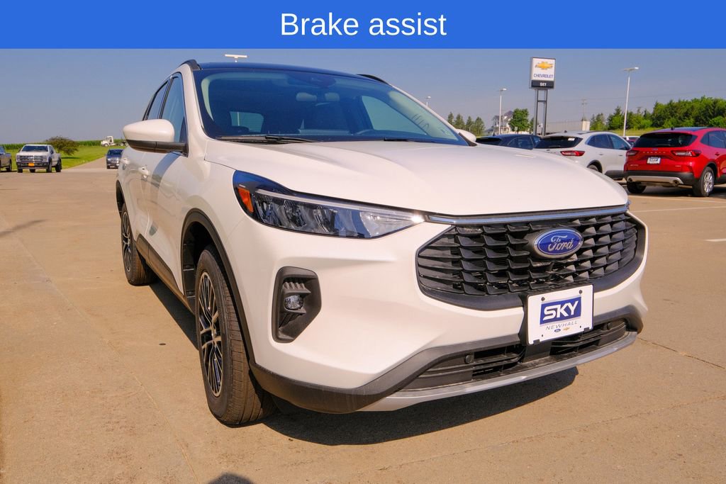 New 2025 Ford Escape SE image 9