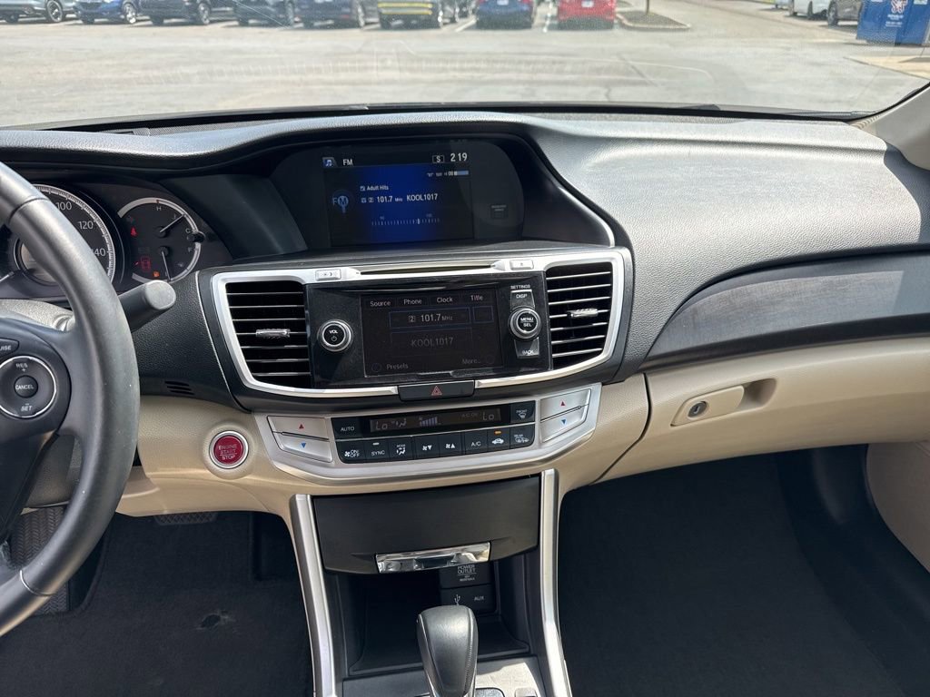 Used 2015 Honda Accord EX-L image 18