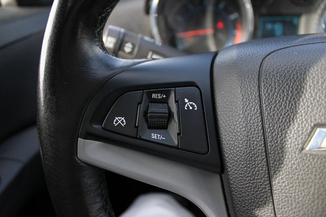 Used 2014 Chevrolet Cruze LT w/ Sun, Sound and Sport Package image 17