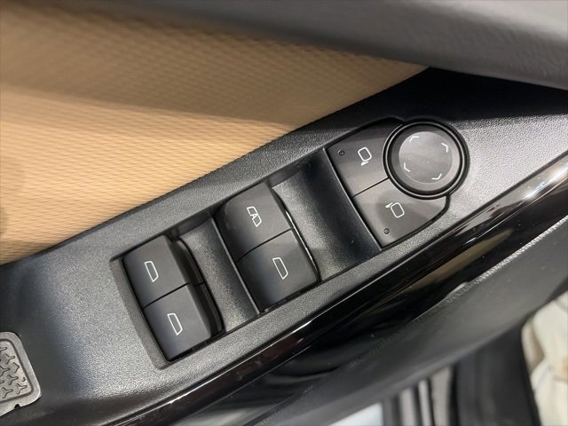 New 2026 Chevrolet Equinox ACTIV w/ Safety and Technology Package image 7