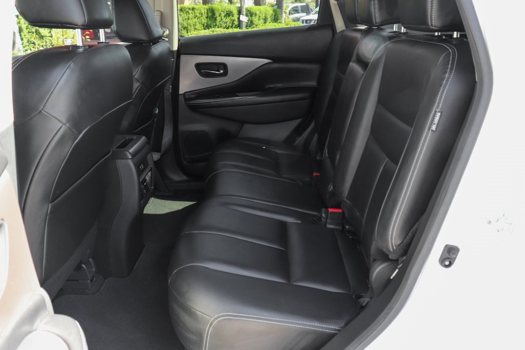 Used 2023 Nissan Murano SV w/ SV Midnight Edition Package image 32