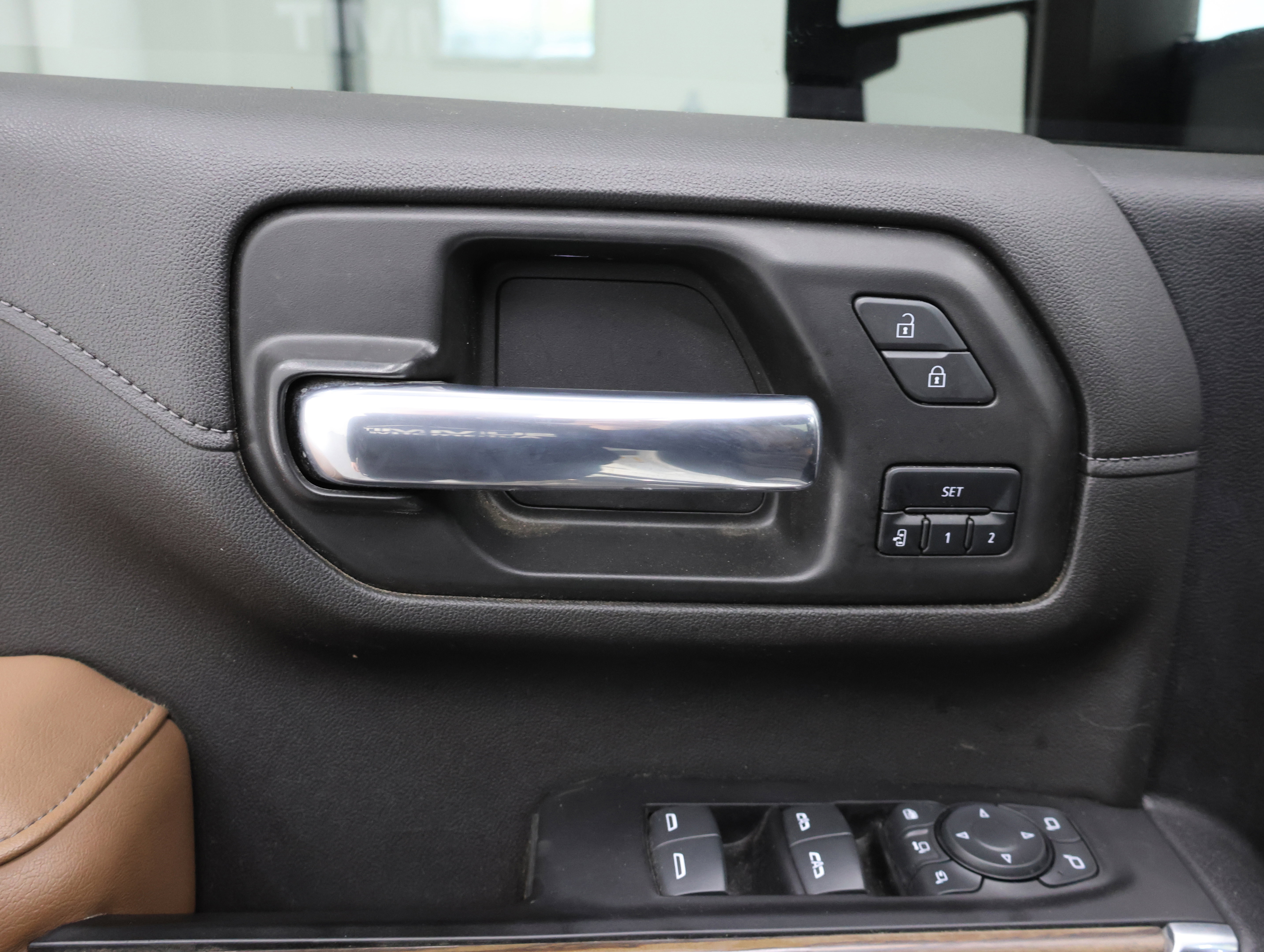 Used 2022 Chevrolet Silverado 3500 High Country w/ Safety Package II AWD/4WD image 53