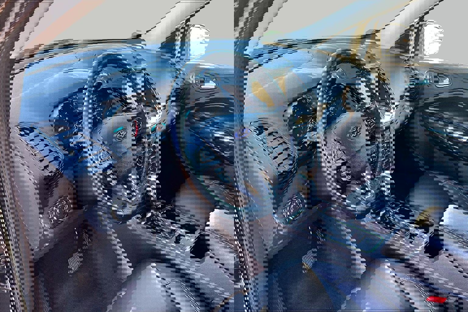 Used 2019 Ford Escape SEL image 12