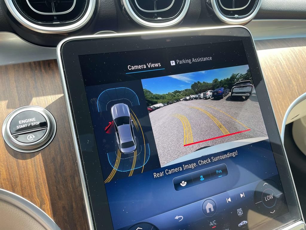 Used 2025 Mercedes-Benz C 300 Sedan image 25