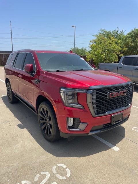 Used 2023 GMC Yukon Denali Ultimate AWD/4WD image 3