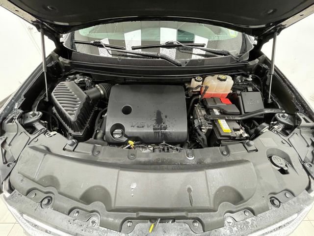 Used 2021 Chevrolet Traverse LT w/ LPO, Floor Liner Package image 18