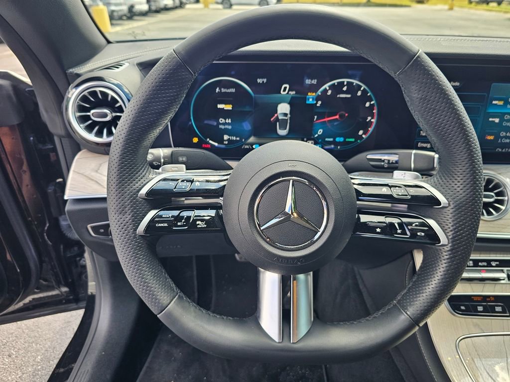 Used 2023 Mercedes-Benz E 450 Cabriolet image 18