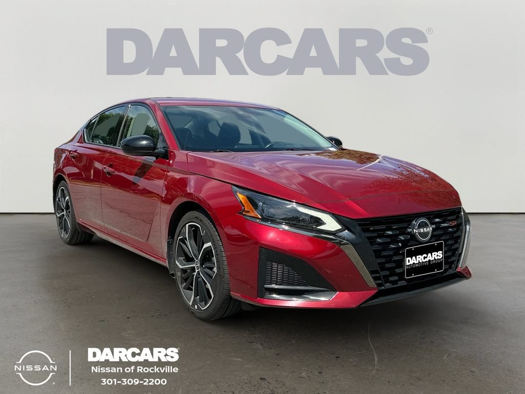 Used 2024 Nissan Altima 2.5 SR