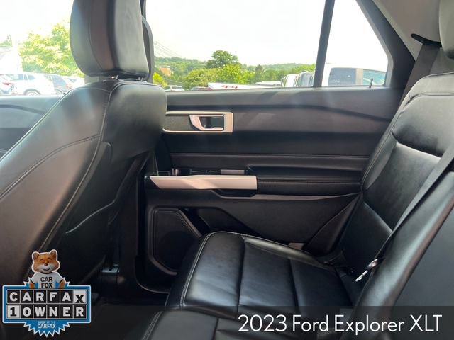 Used 2023 Ford Explorer XLT w/ Equipment Group 202A AWD/4WD image 19