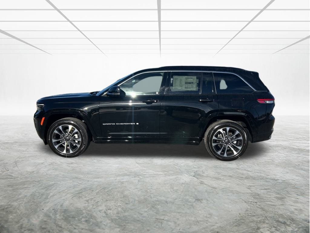 New 2025 Jeep Grand Cherokee Overland image 7