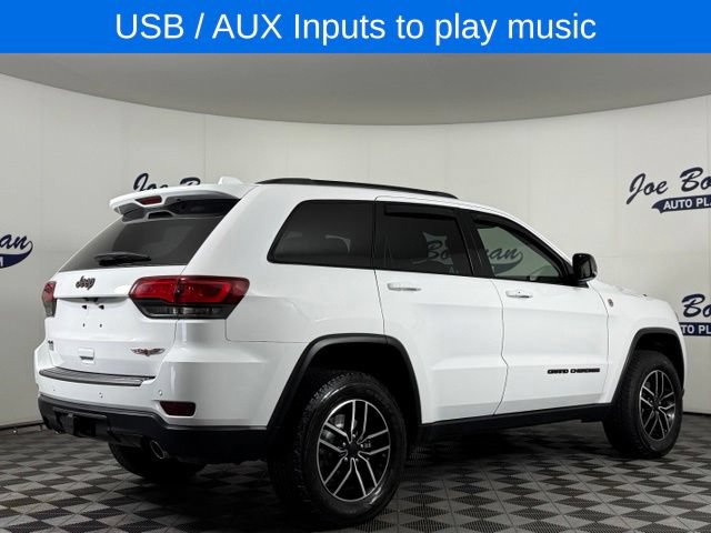 Used 2020 Jeep Grand Cherokee Trailhawk w/ Premium Lighting Group AWD/4WD image 6