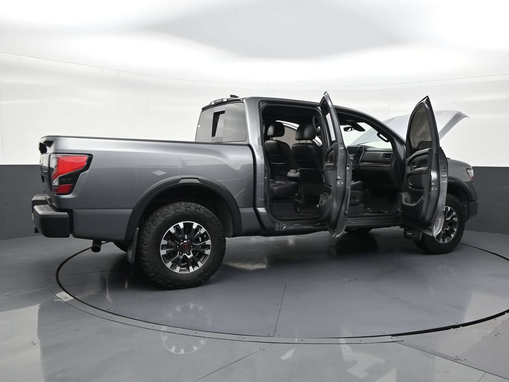 Used 2023 Nissan Titan PRO-4X w/ Pro-4x Convenience Package AWD/4WD image 28