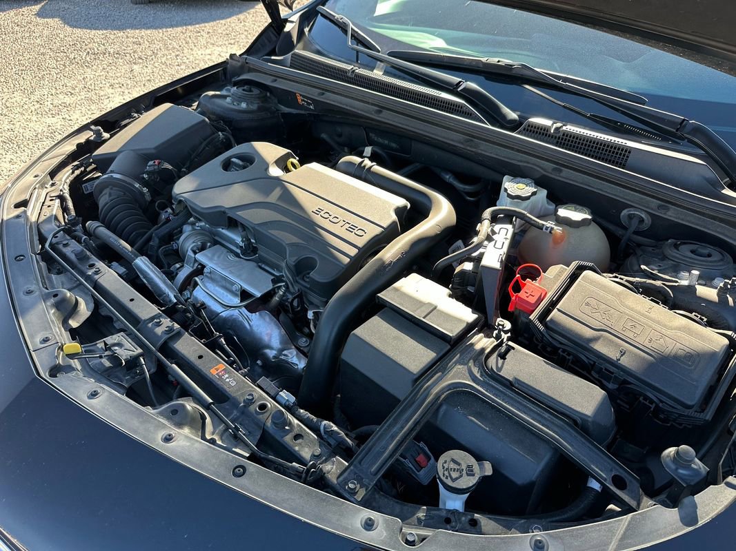 Used 2024 Chevrolet Malibu LT image 45