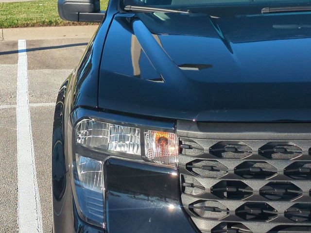 New 2026 Ford Maverick XL image 10