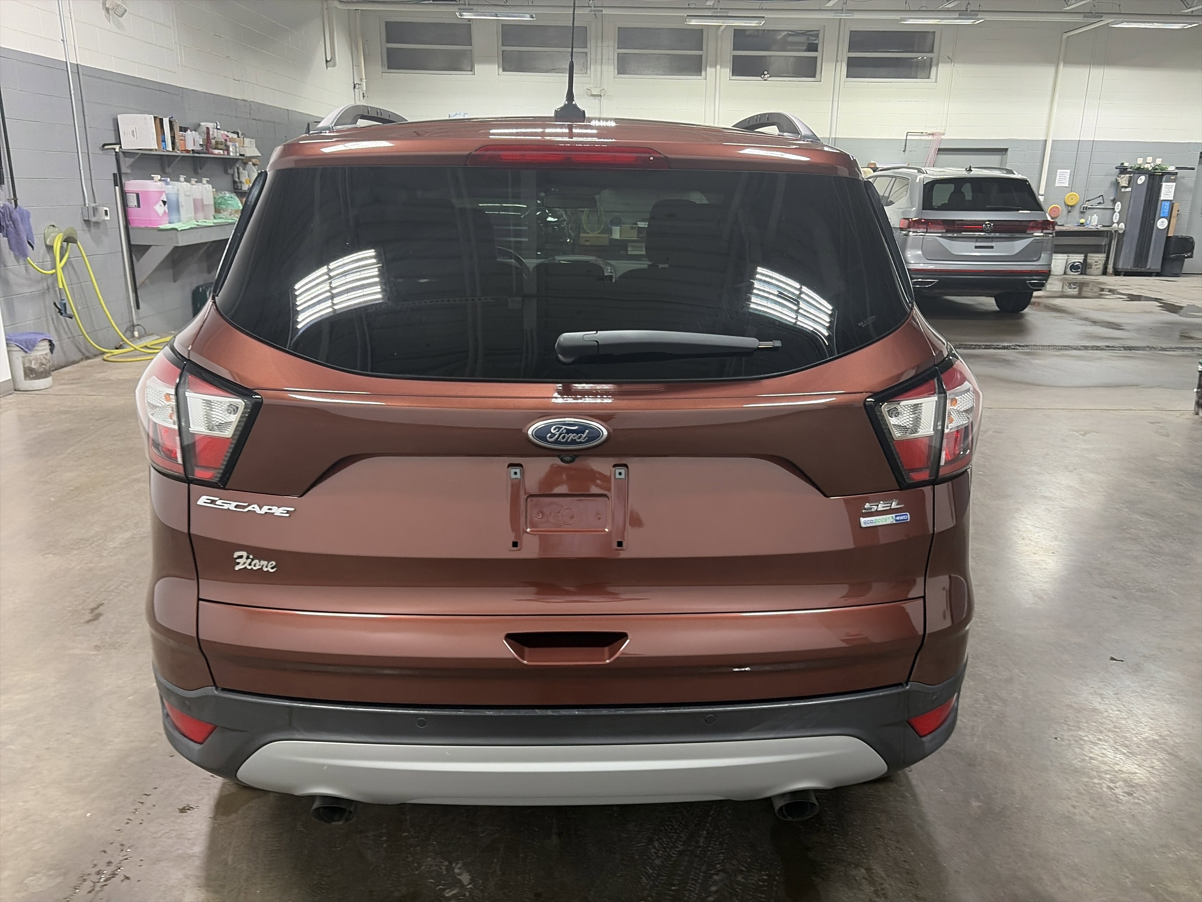 Used 2018 Ford Escape SEL image 4
