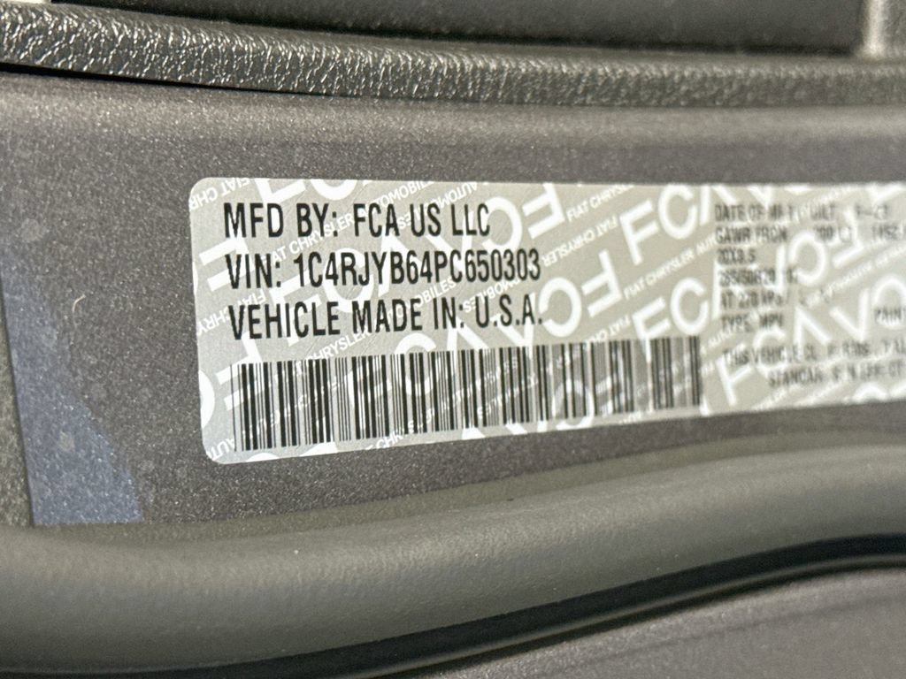 Used 2023 Jeep Grand Cherokee 4WD 4xe image 36