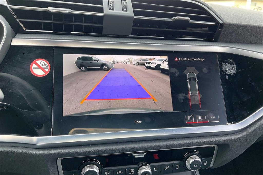 Used 2025 Audi Q3 2.0T Premium image 20