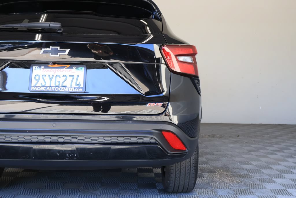 Used 2025 Chevrolet Trax RS w/ Driver Confidence Package FWD image 13