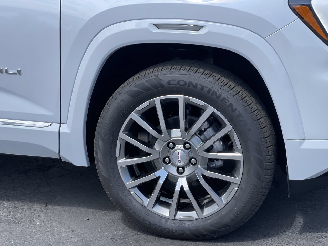 New 2027 GMC Terrain Denali AWD/4WD image 32