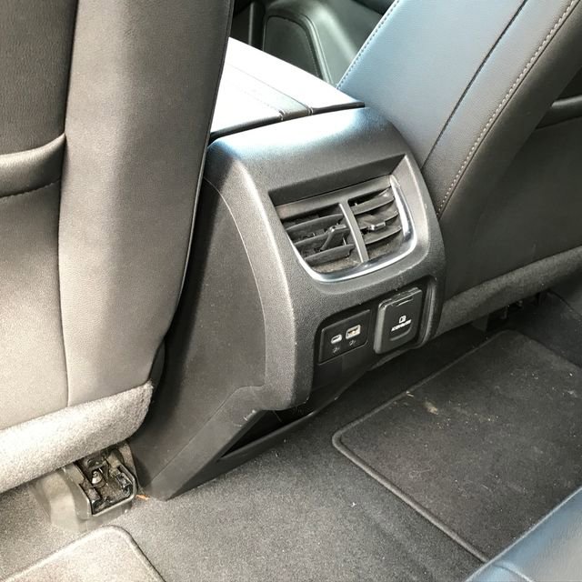 Used 2022 Chevrolet Blazer Premier FWD image 13