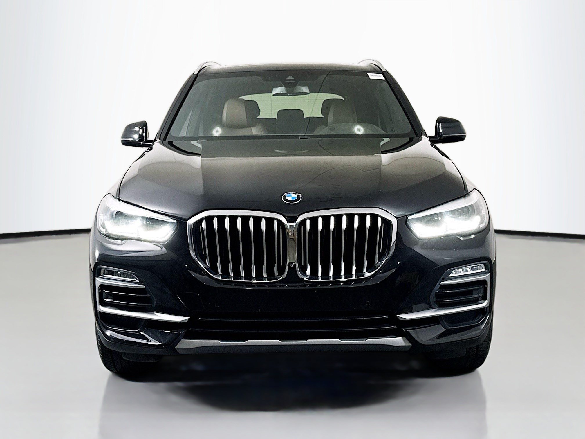 Used 2020 BMW X5 sDrive40i w/ Premium Package RWD image 2