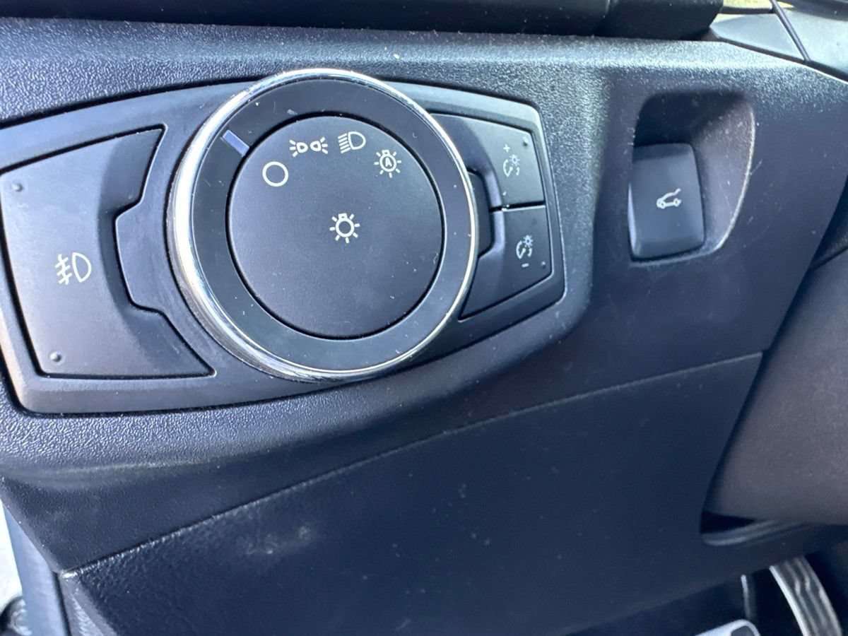Used 2017 Ford Fusion Titanium AWD/4WD image 20