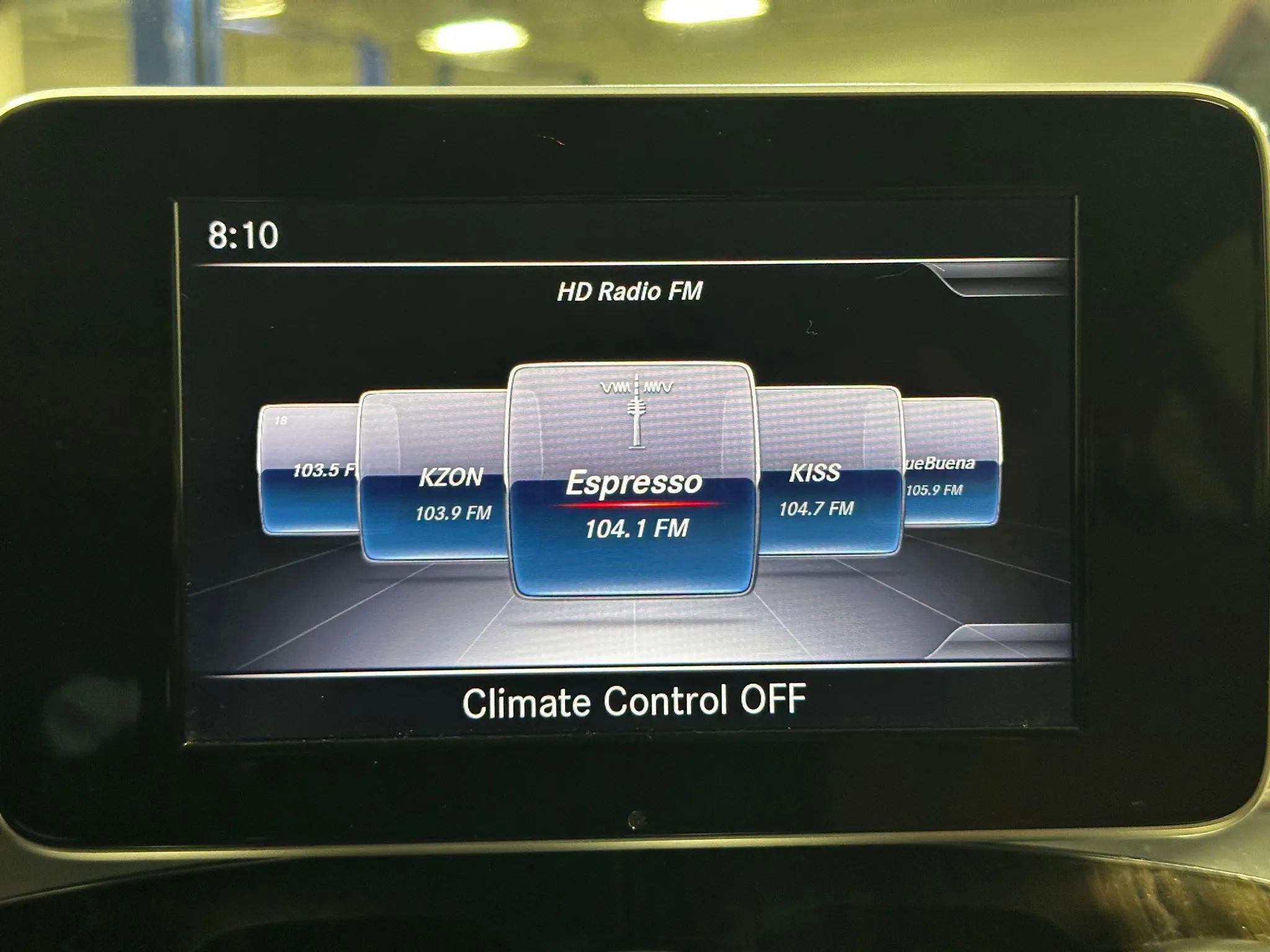 Used 2019 Mercedes-Benz GLC 300 4MATIC Coupe image 39