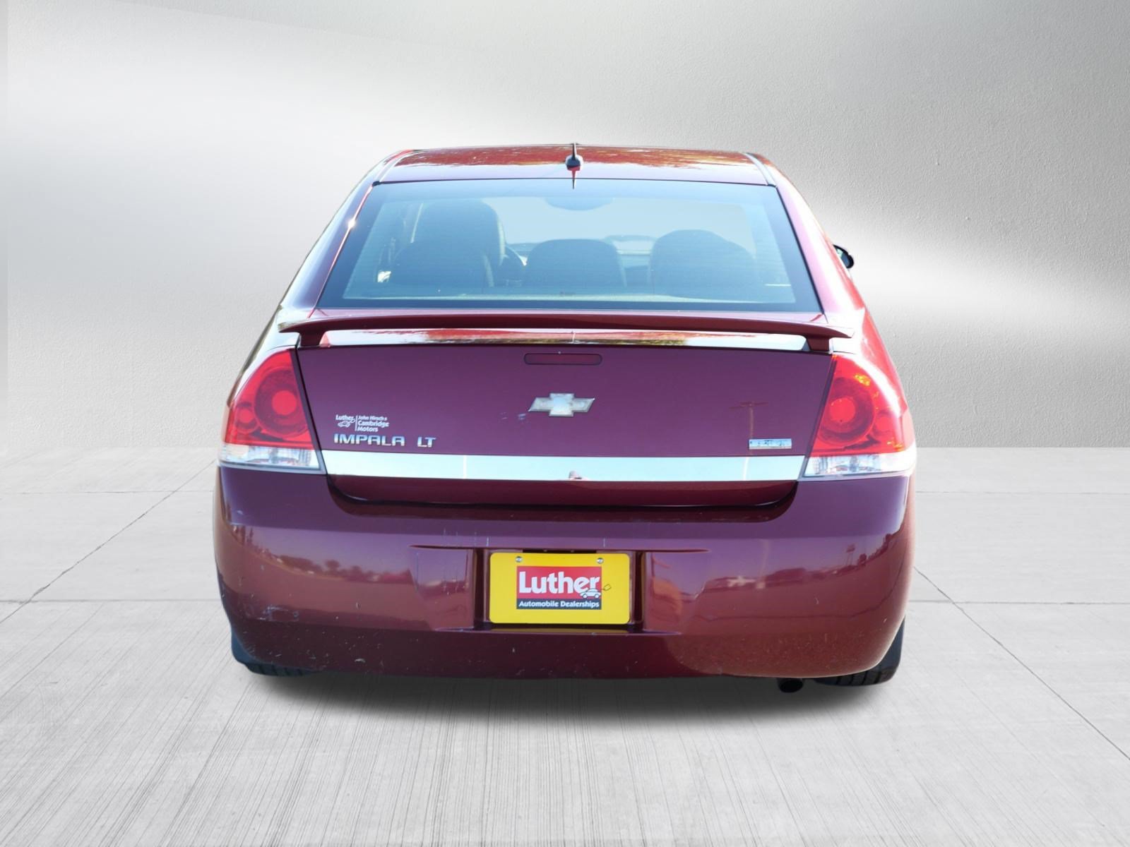 Used 2011 Chevrolet Impala LT w/ Luxury Edition Package FWD image 6