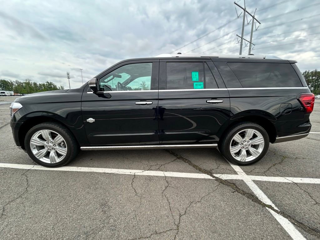 Used 2023 Ford Expedition Max King Ranch AWD/4WD image 5