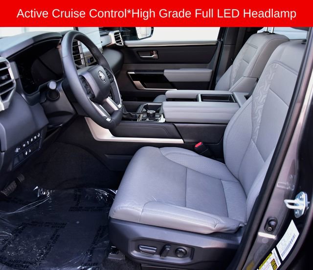 Used 2025 Toyota Tundra Limited image 12