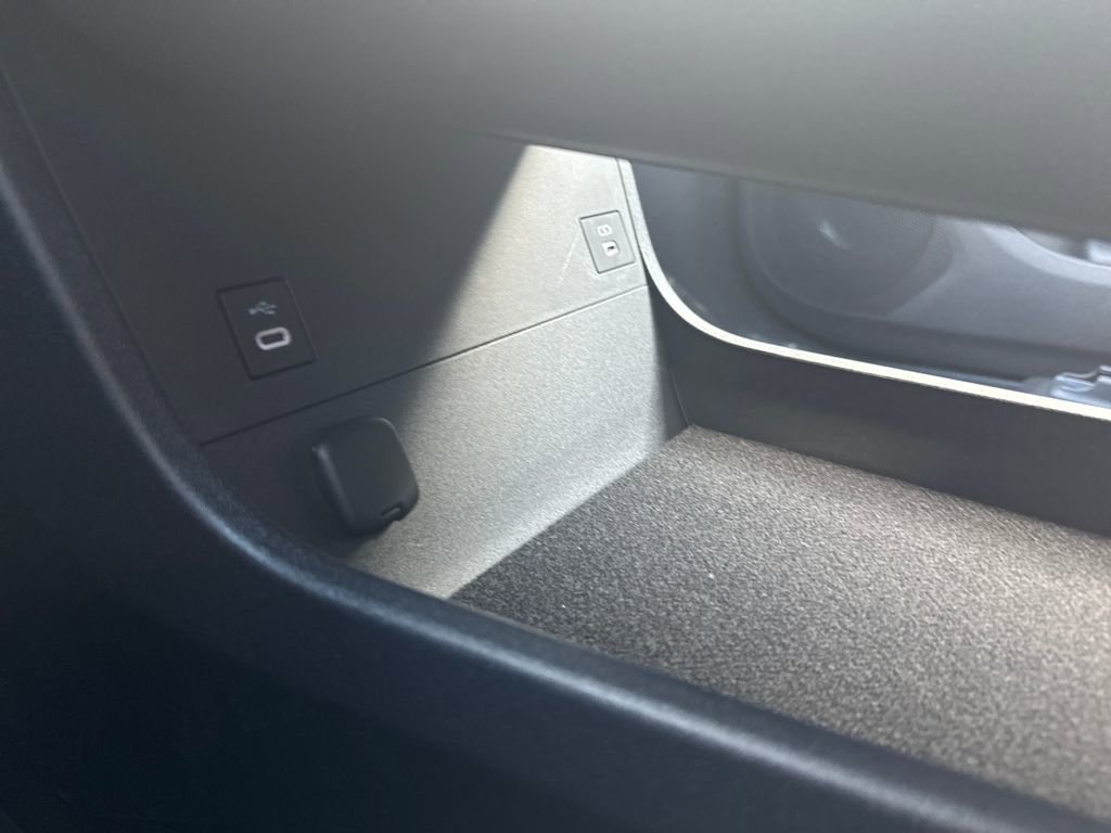 Used 2026 Toyota bZ image 28