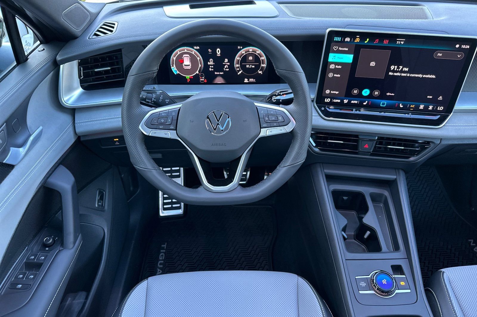 New 2026 Volkswagen Tiguan SE R-Line image 13