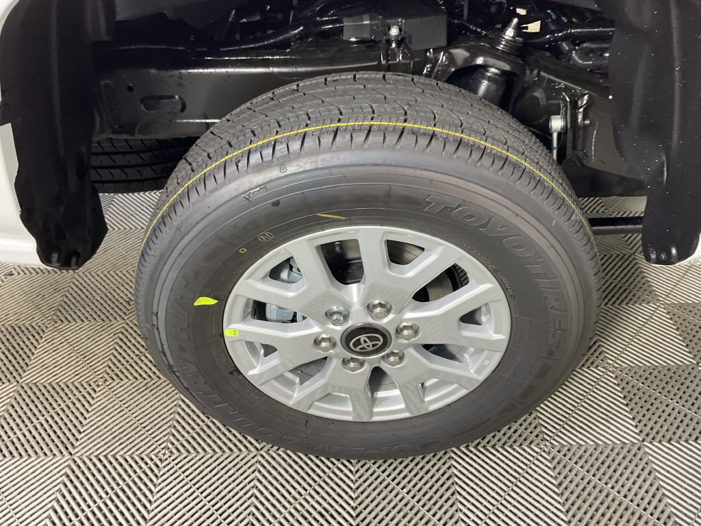 New 2026 Toyota Tacoma SR5 RWD image 9