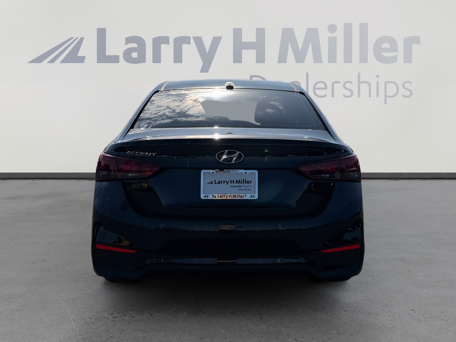 Used 2018 Hyundai Accent SEL FWD image 4