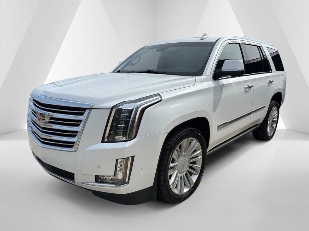 Used 2020 Cadillac Escalade Platinum image 3