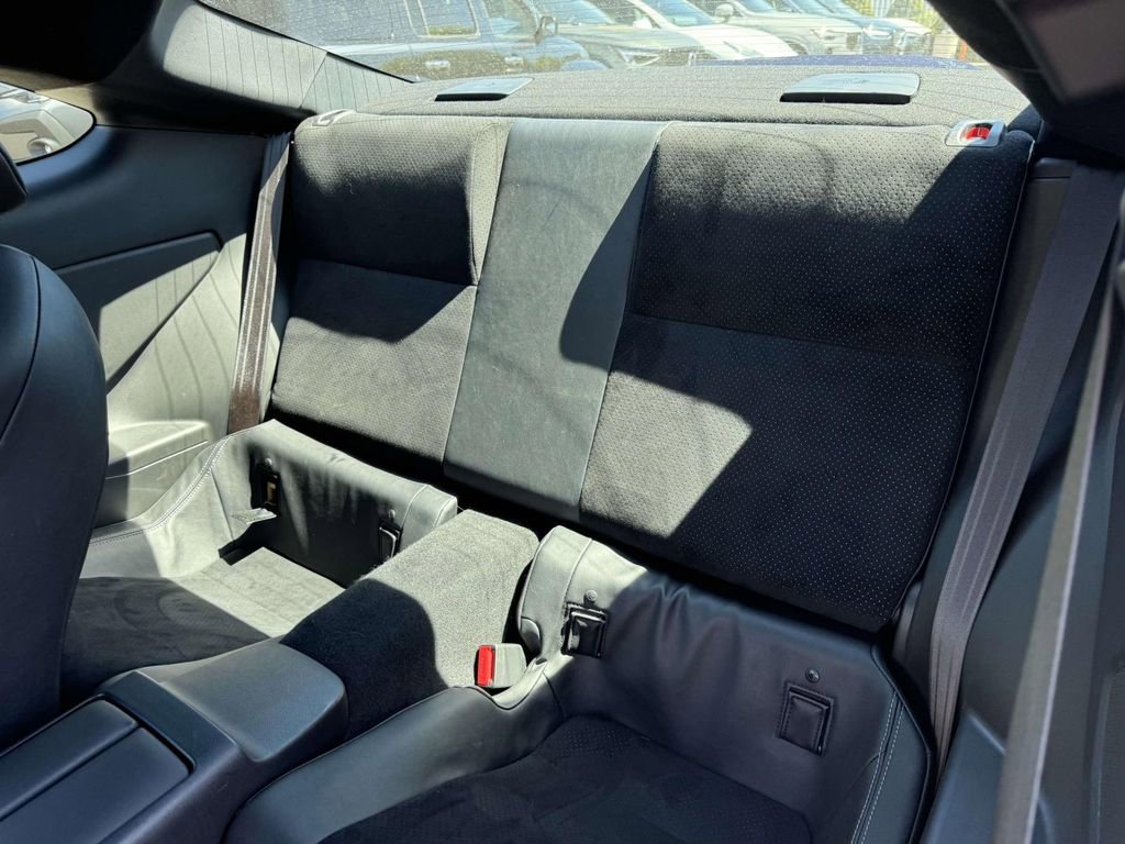 Used 2023 Toyota GR86 Premium w/ ALL Weather Mat Package (TMS) RWD image 12