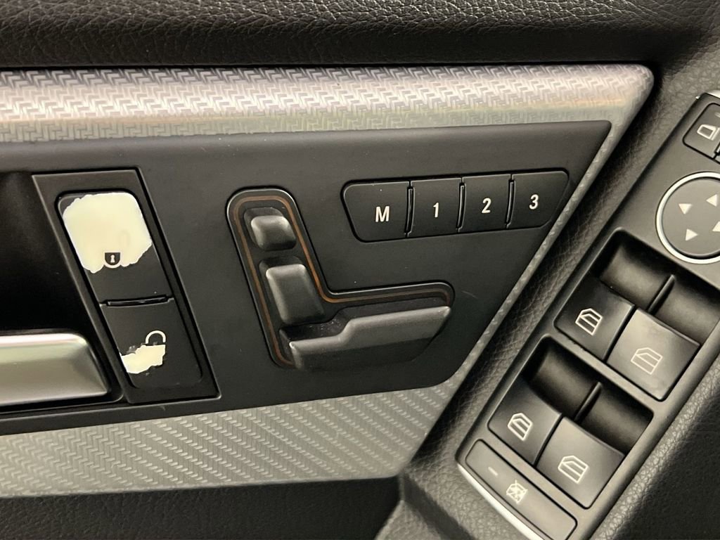 Used 2015 Mercedes-Benz GLK 350 4MATIC image 31