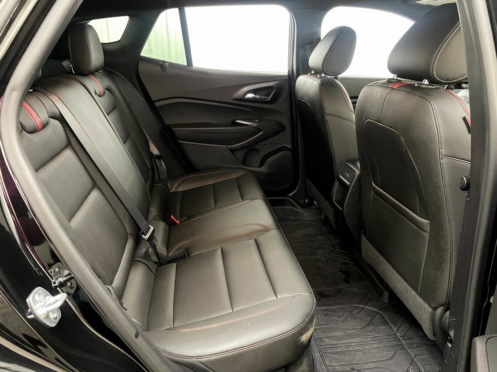 Certified 2025 Chevrolet Trax RS w/ Driver Confidence Package image 41